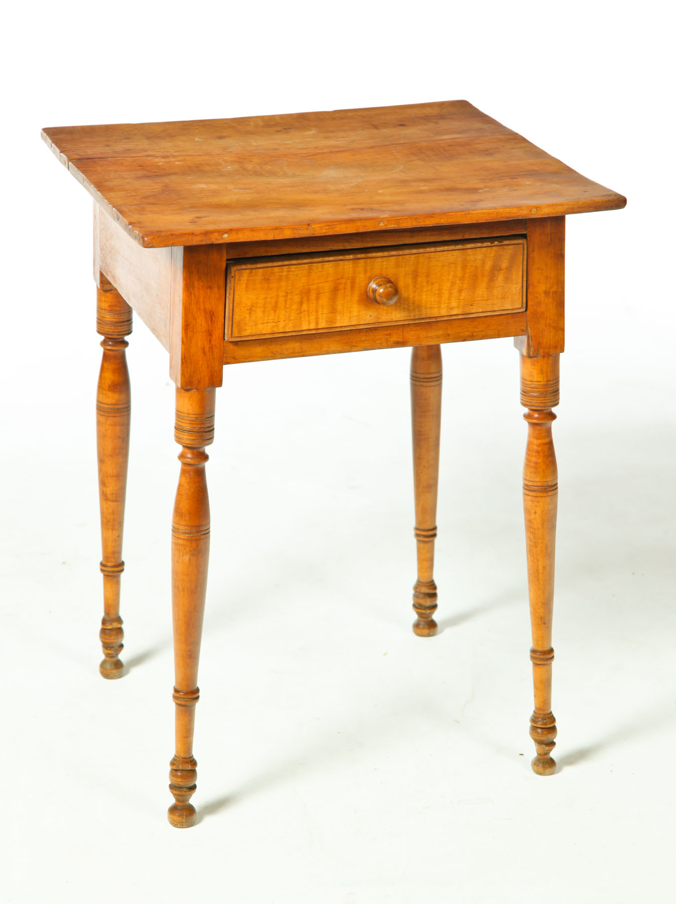 Appraisal: SHERATON STAND American st half- th century maple Nicely turned