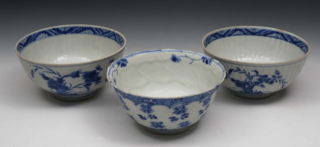 Appraisal: Three Chinese blue and white porcelain bowls th Centuryeach with