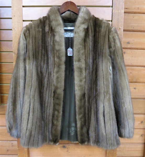 Appraisal: LADY'S MINK JACKET brown fur two exterior pockets three hook