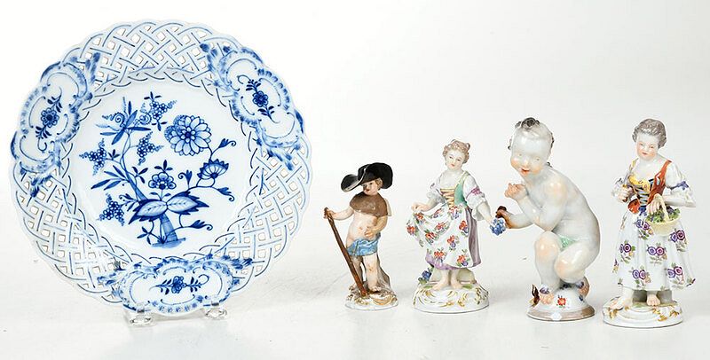 Appraisal: Five Meissen Porcelain Items Figures and Plate German th th