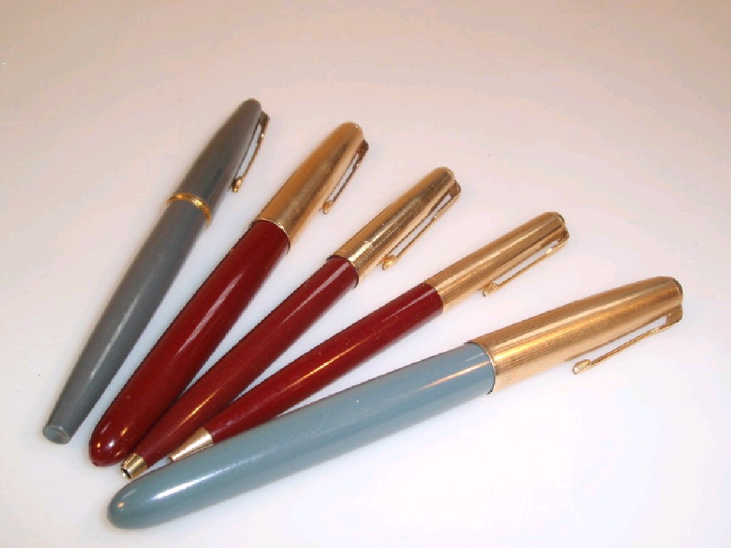 Appraisal: Three Parker fountain pens and two Parker ballpoint pens