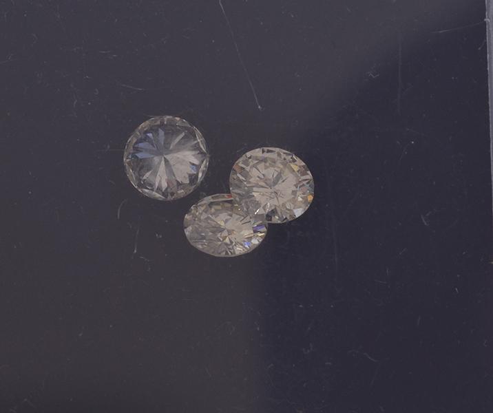 Appraisal: THREE ROUND BRILLIANT CUT DIAMONDS WEIGHING CTS CTS AND CTS