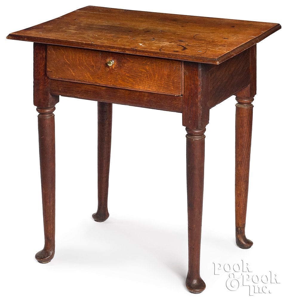 Appraisal: Small Queen Anne oak tavern table ca Small Queen Anne