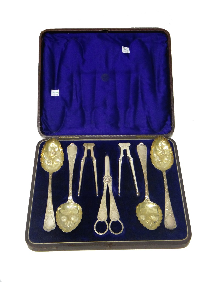 Appraisal: Victorian and later plated wares comprising a dessert set comprising