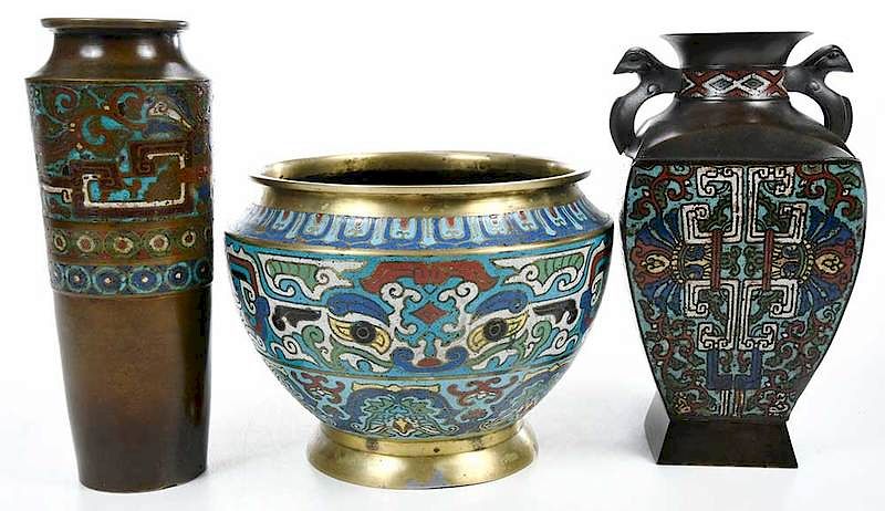 Appraisal: Three Champlev Bronze Vases Chinese late th early th century