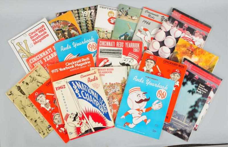 Appraisal: Large Lot of s- s Cincinnati Reds Yearbooks Description Includes