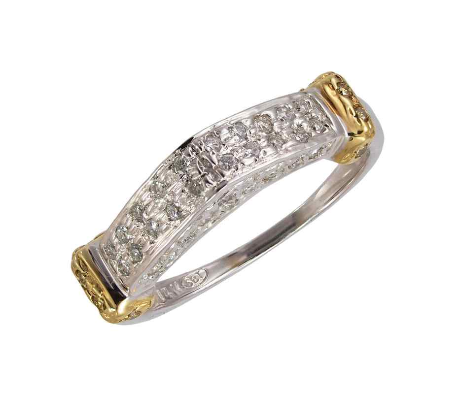 Appraisal: K CTW DIAMOND RING K white with yellow gold ring