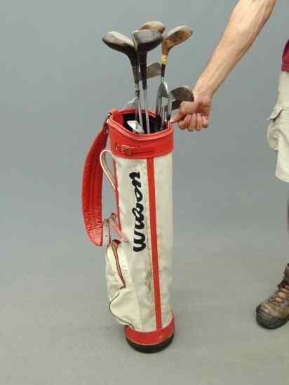 Appraisal: Misc golf clubs in bag Names include Wilson JC Higgins