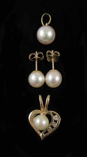 Appraisal: FOUR ARTICLES OF PEARL JEWELRY including an k yellow gold