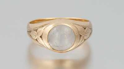 Appraisal: A Gentleman's Star Sapphire Ring k yellow gold mounting engraved