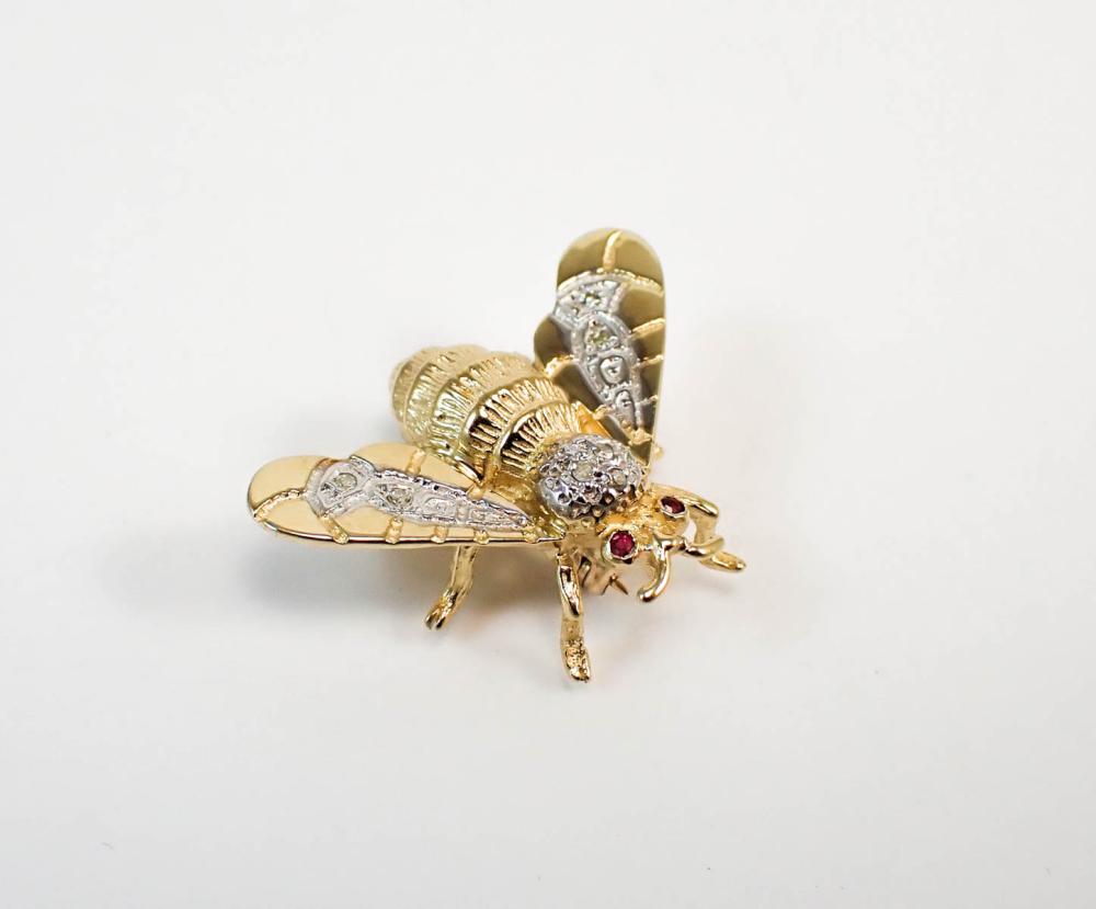 Appraisal: RUBY DIAMOND AND TWO-TONE GOLD BEE PIN The k yellow