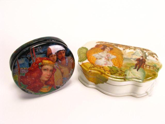 Appraisal: Two Russian Lacquer Hinged Boxes One Artist Signed '' X