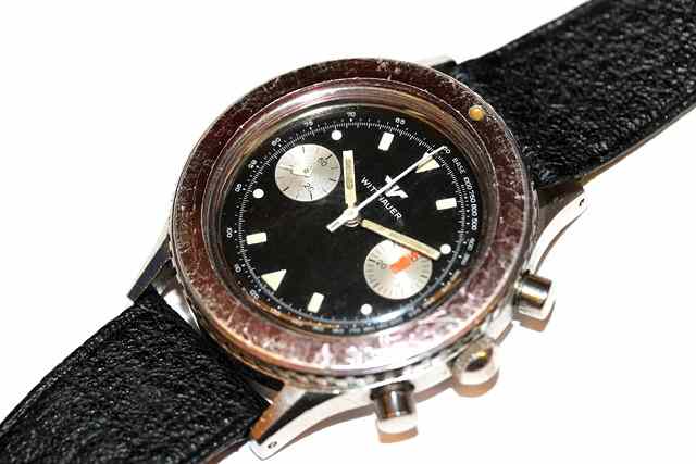 Appraisal: A WITTNAUER STAINLESS STEEL CHRONOGRAPH WRIST WATCH the black dial