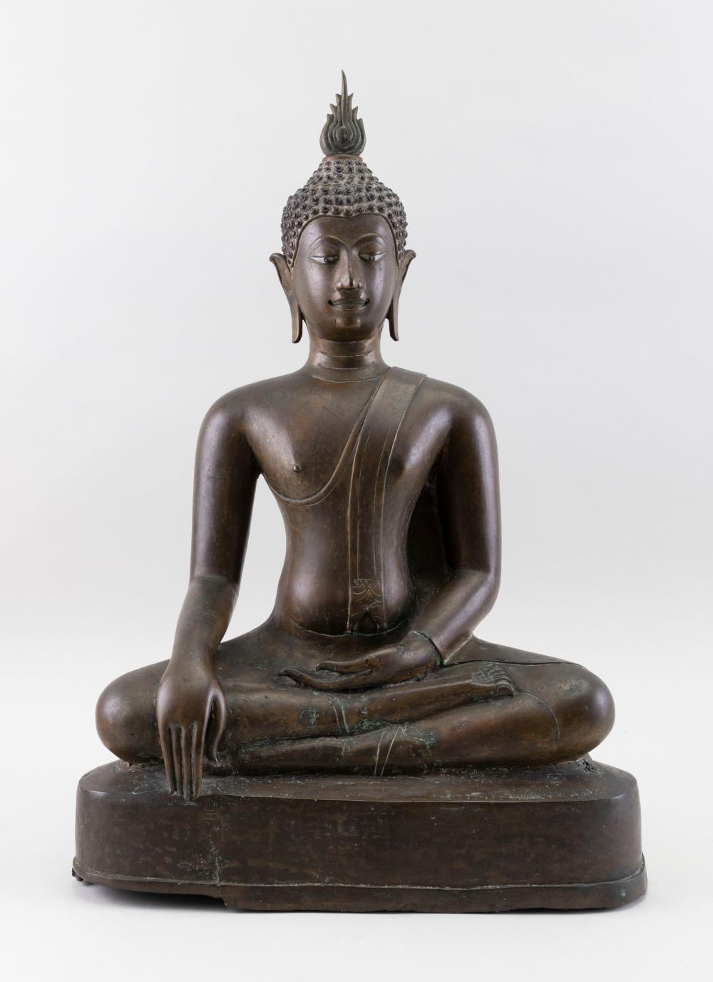 Appraisal: THAI BRONZE FIGURE OF BUDDHA TH TH CENTURY HEIGHT THAI