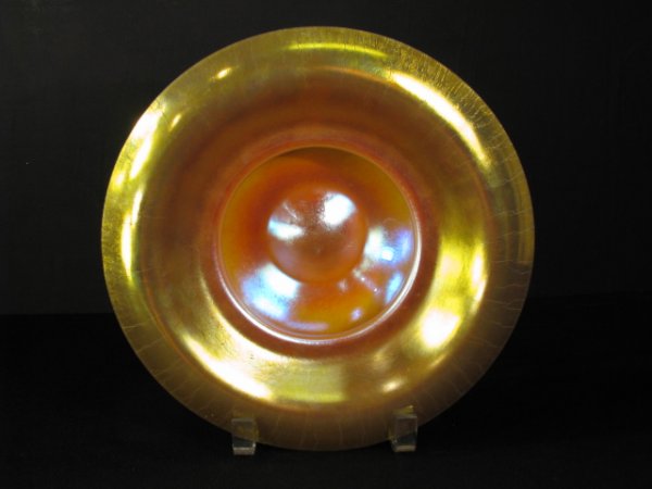 Appraisal: Hand blown Steuben bowl with gold Aurene cased over calcite