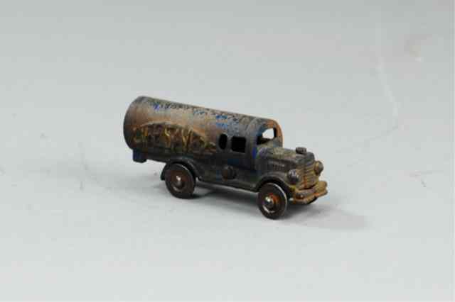 Appraisal: HUBLEY LIFESAVER TRUCK Cast iron painted in blue embossed ''Lifesaver''