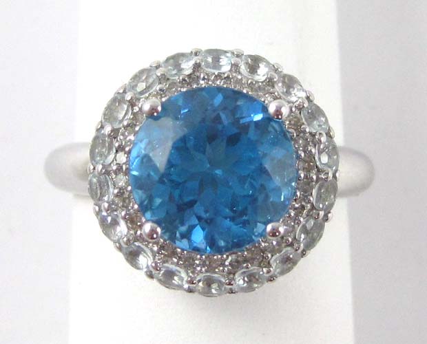 Appraisal: BLUE TOPAZ DIAMOND AND FOURTEEN KARAT RING The white gold