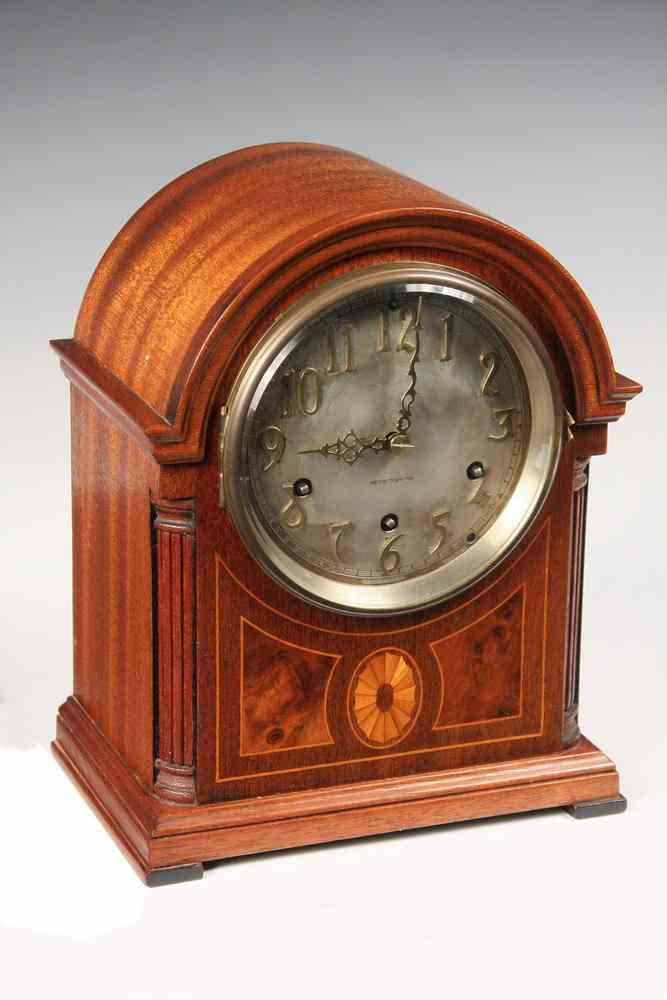 Appraisal: SETH THOMAS MANTEL CLOCK - Circa Seth Thomas Mantel Clock