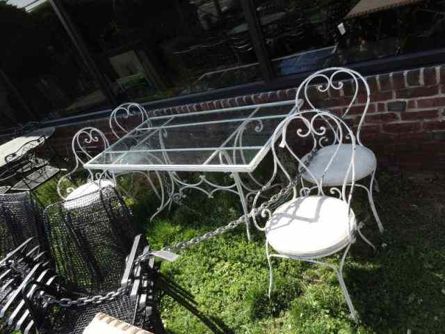 Appraisal: Wrought Iron Terrace SetNice style - possibly French Includes a