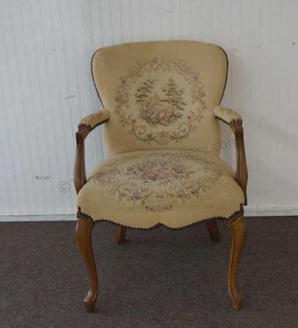 Appraisal: This is a very nice vintage 's era Queen Anne