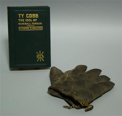 Appraisal: TY COBB MODEL GLOVE The glove with orignal 'Ty Cobb'