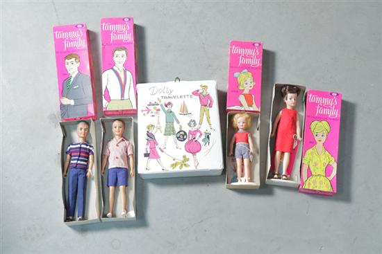 Appraisal: FIVE TAMMY'S FAMILY DOLLS Set includes Tammy doll marked on