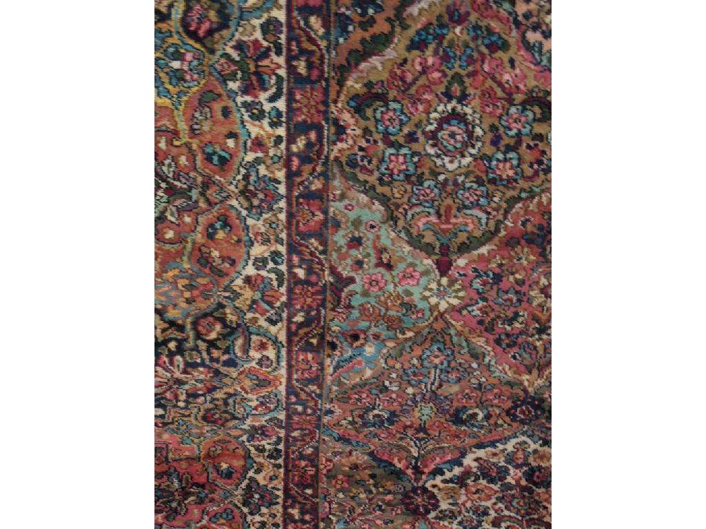 Appraisal: A Karastan style rug with an all over floral central