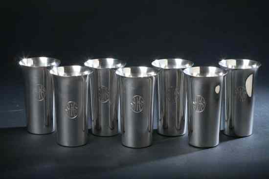 Appraisal: SEVEN MANCHESTER SILVER CO STERLING SILVER MINT JULEP CUPS G