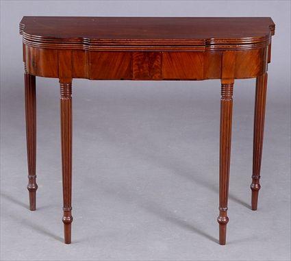 Appraisal: FEDERAL MAHOGANY CARD TABLE Shaped folding top with reeded edge