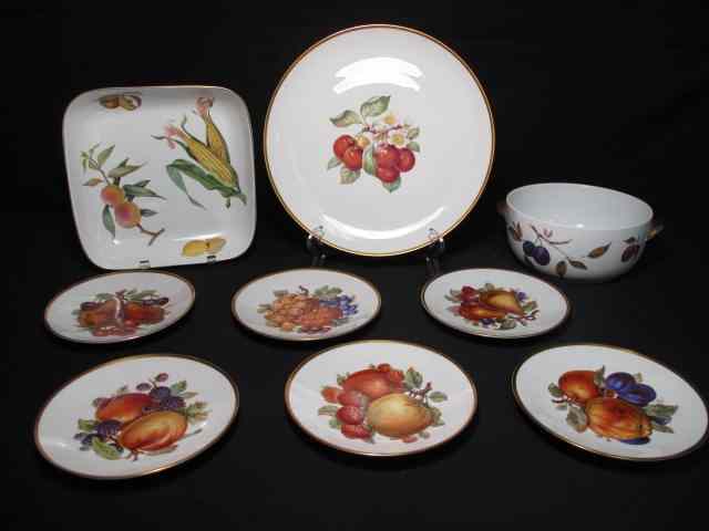 Appraisal: Lot assorted gilt fruit motif dishes Includes Mitterteich '' plates