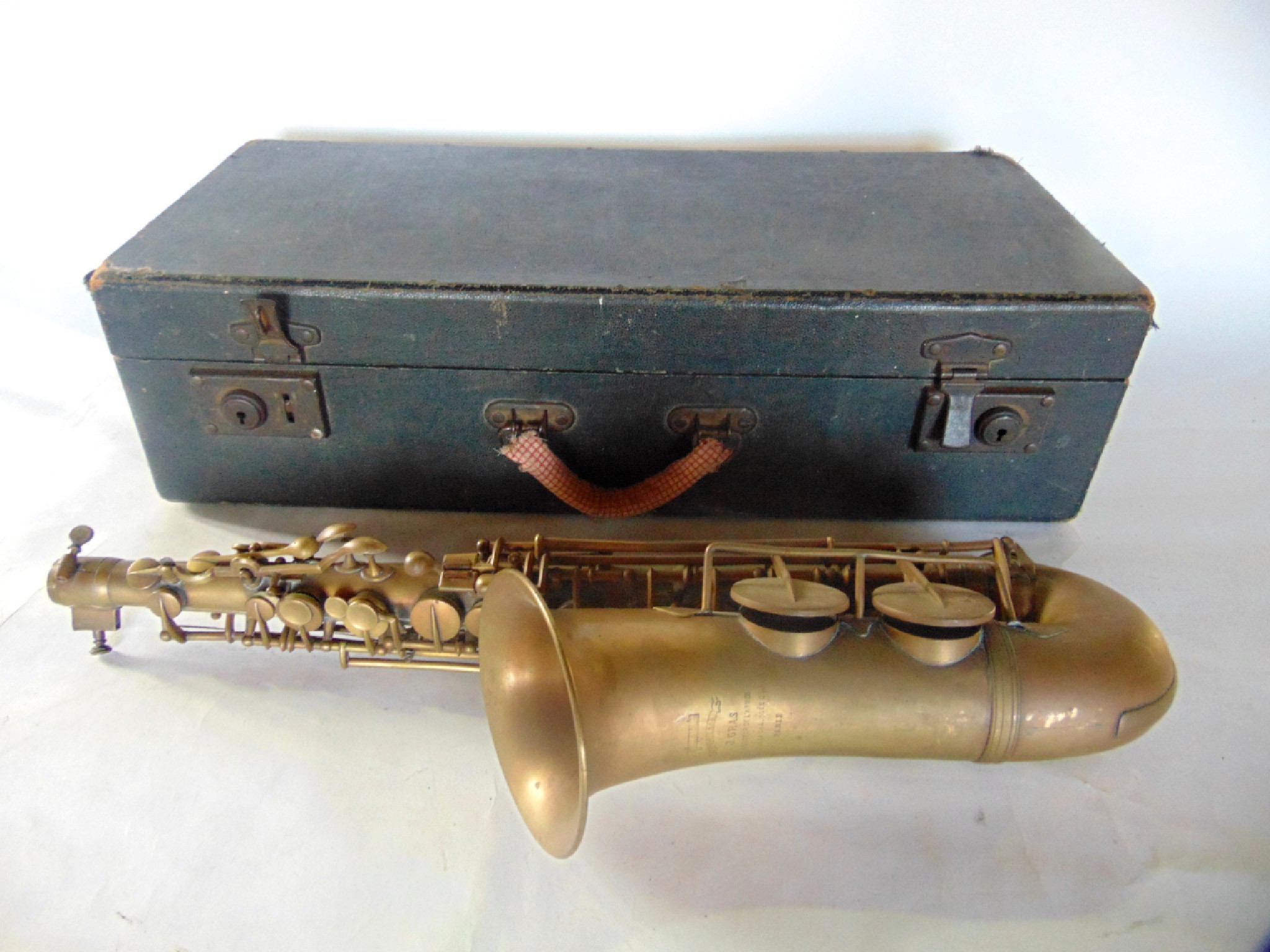 Appraisal: A cased brass French alto Saxophone by J Grass of