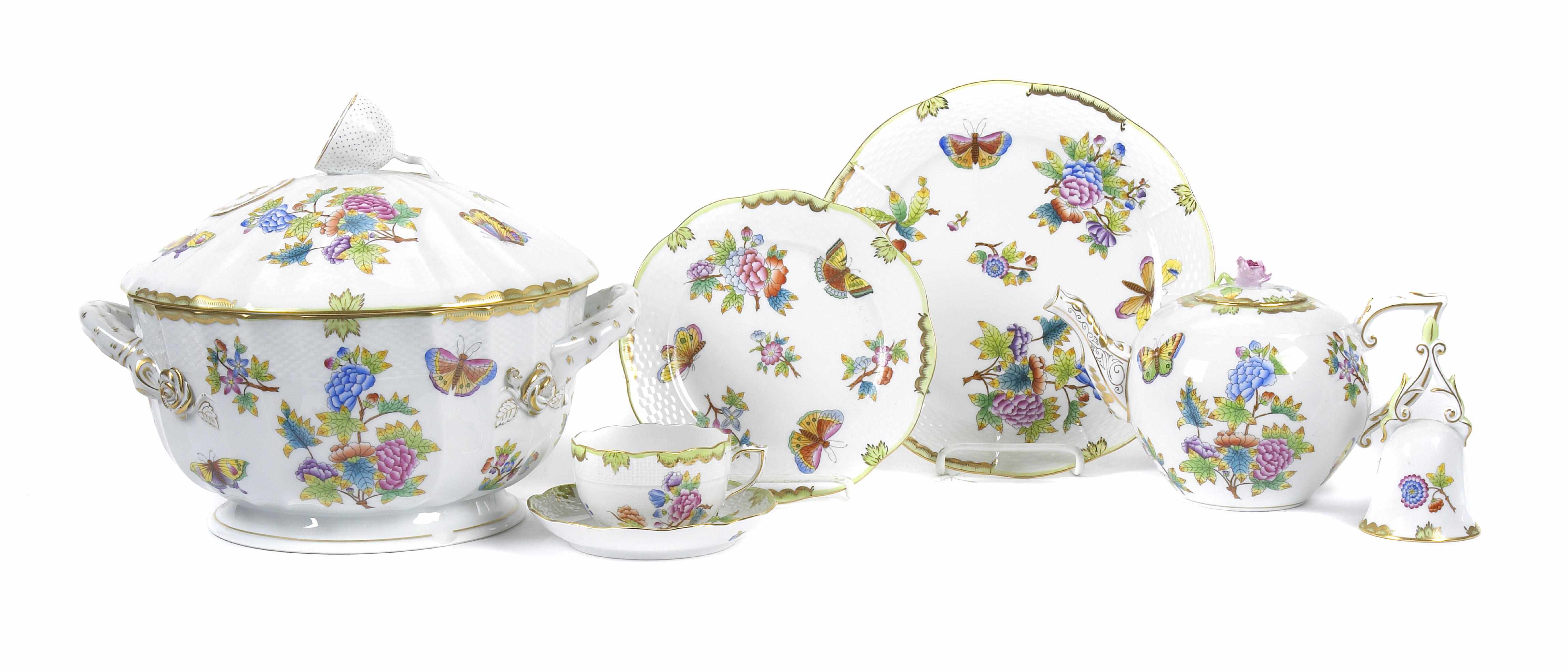 Appraisal: A Herend porcelain part dinner service in the Queen Victoria