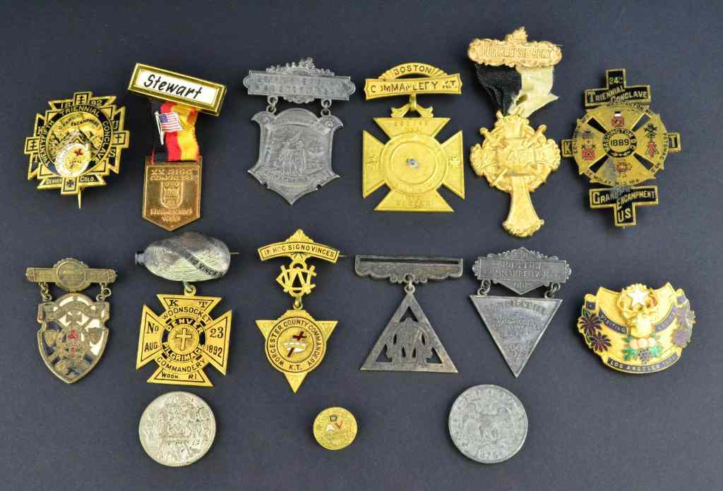 Appraisal: Masonic Templar Pins In Hoc Signo VincesTo include Masonic and