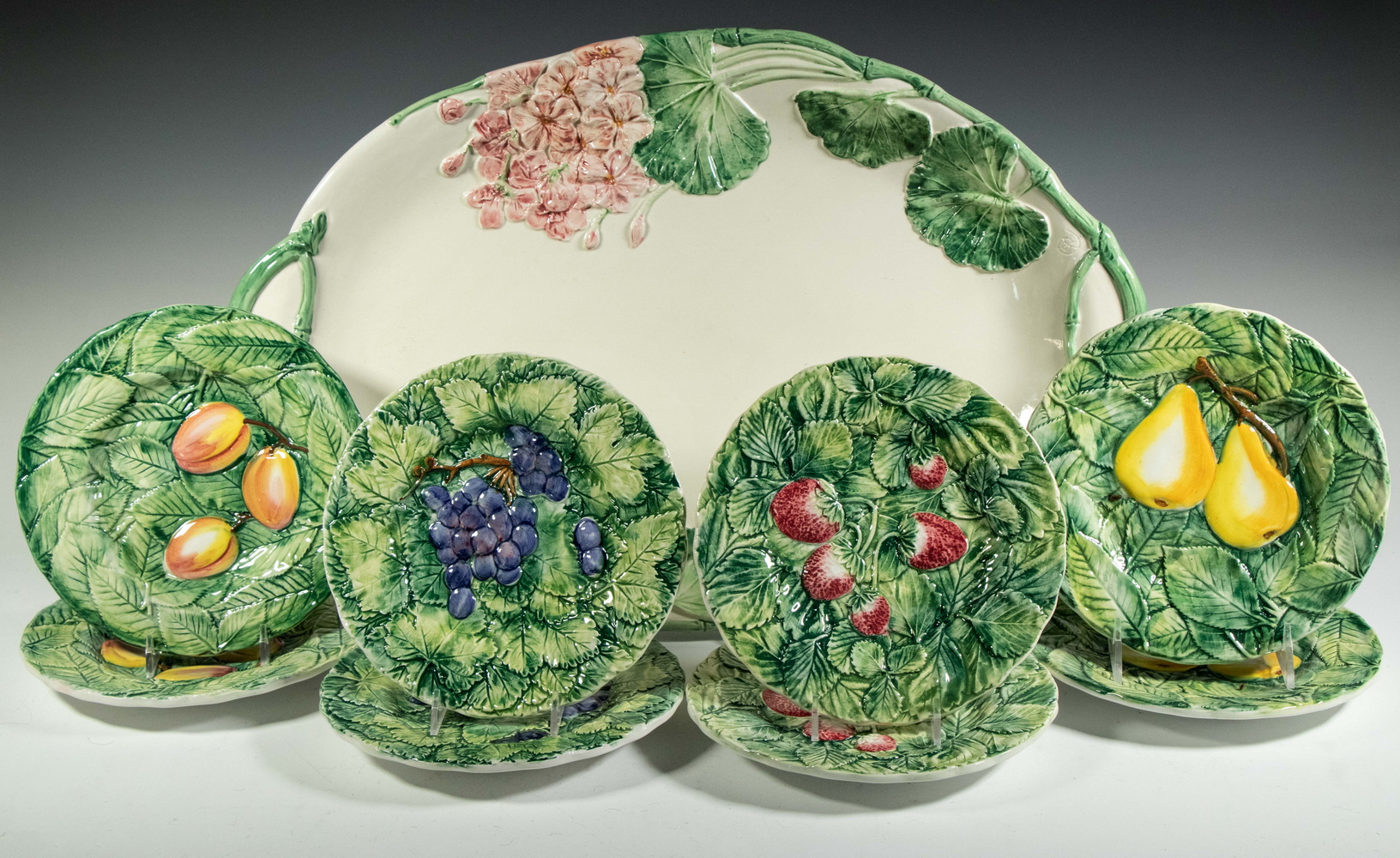 Appraisal: ITALIAN MAJOLICA POTTERY DISHES Group of Vintage Majolica Dishes incl