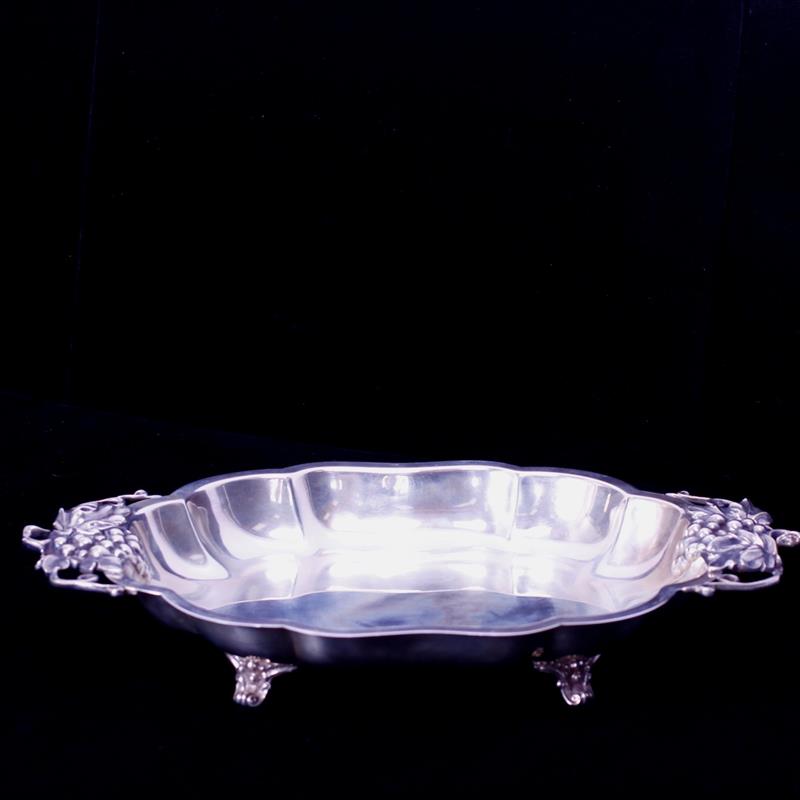 Appraisal: Durham Silver Co sterling footed scalloped serving dish with grape