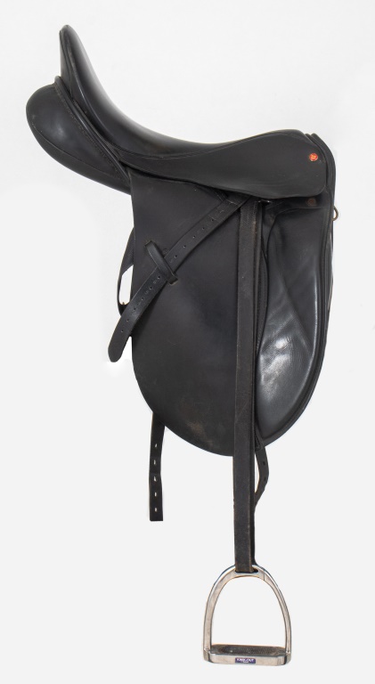 Appraisal: ELITE BLACK LEATHER SADDLE Black leather saddle marked Elite with