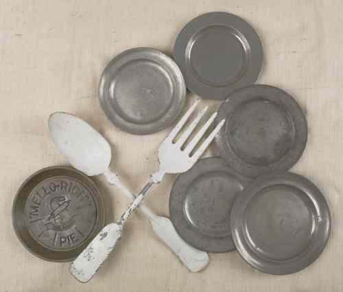 Appraisal: Four continental pewter plates together with a Reed Barton pewter