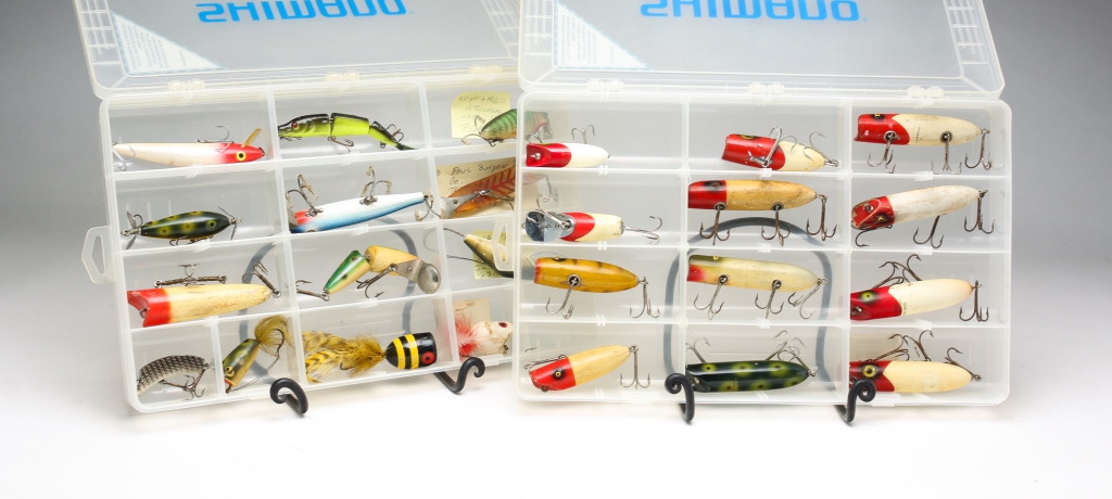 Appraisal: TWENTY-FIVE ASSORTED LURES INCLUDING PFLUEGER American th century Featuring Pflueger