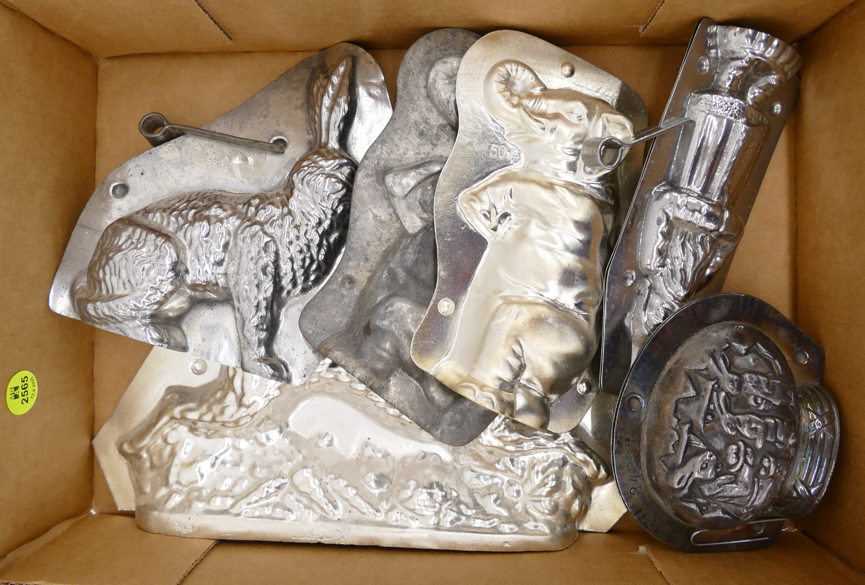 Appraisal: Box Old Metal Animal Chocolate Molds