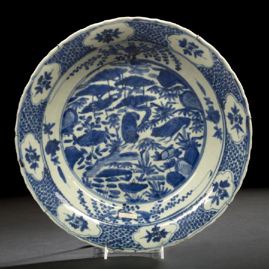 Appraisal: Large Chinese Export Blue and White Porcelain Dish Ming Dynasty