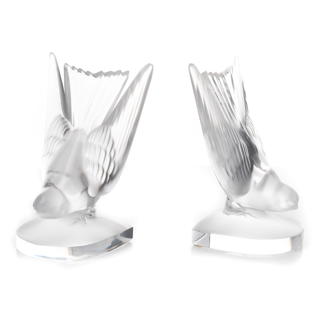 Appraisal: Pair Lalique crystal songbird bookends partially frosted crystal bookends inscribed