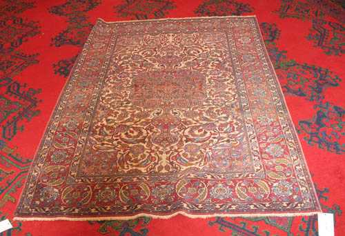 Appraisal: ISFAHAN old White central field with red medallion and blue