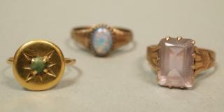 Appraisal: pc Antique Gold Rings w Single Stone Victorian Jewelry Small