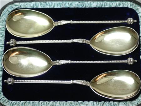 Appraisal: A cased set of Victorian serving spoons EH London the