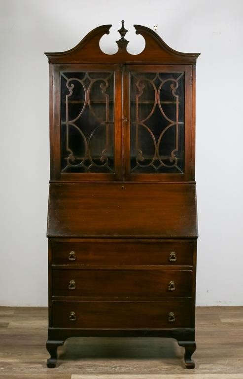 Appraisal: Georgian style mahogany secretary American Early th Century Slant front