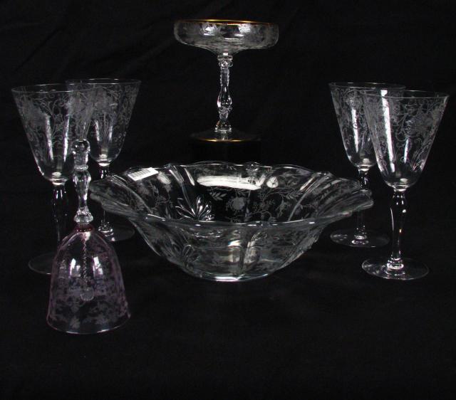 Appraisal: Group of Etched Vintage Pattern Glass including '' bowl four