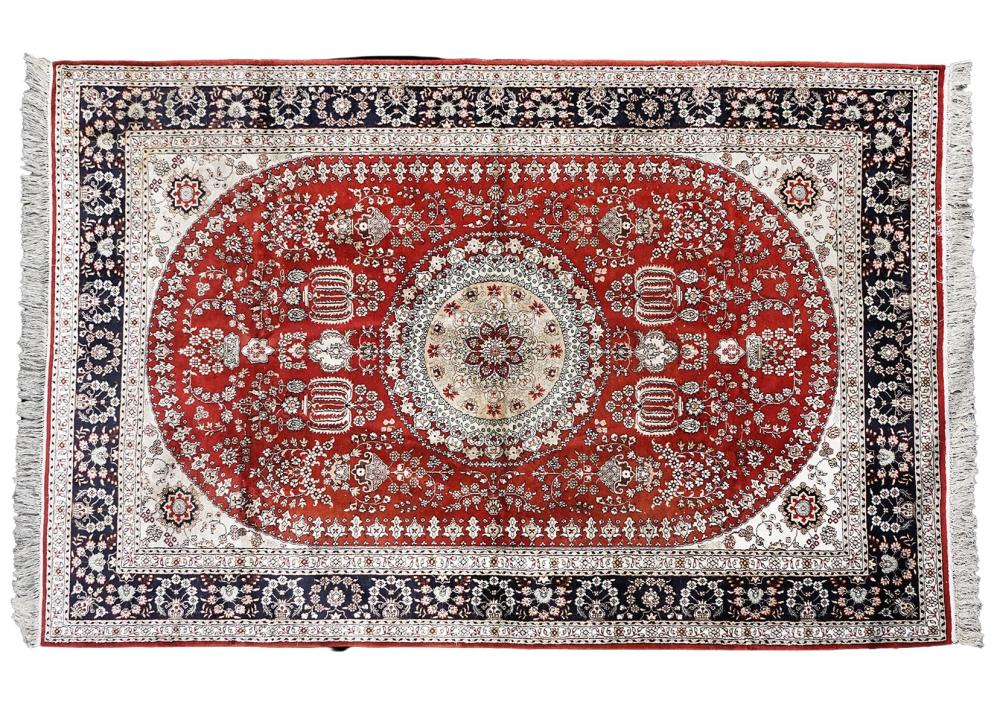 Appraisal: Silk carpet with central medallion design fringe on both ends