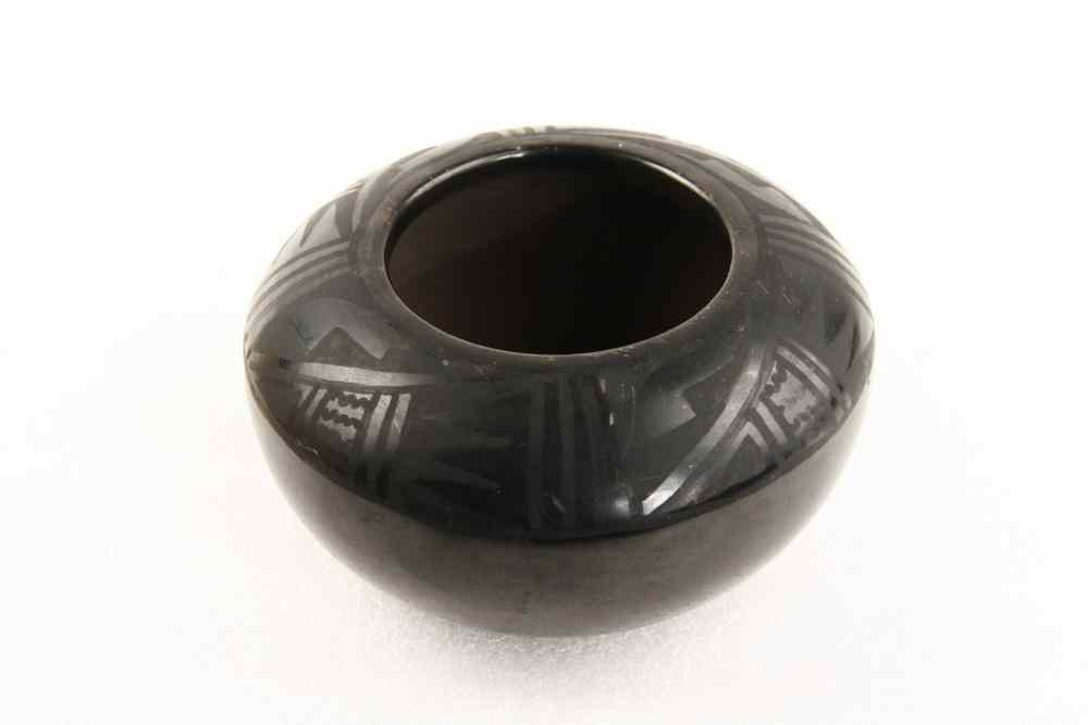 Appraisal: BLACK ON BLACK NATIVE AMERICAN POTTERY - Low Vase in