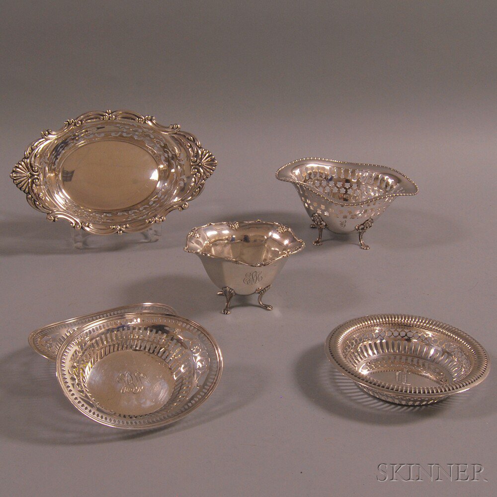 Appraisal: Six Pieces of Small Sterling Silver Tableware a pair of