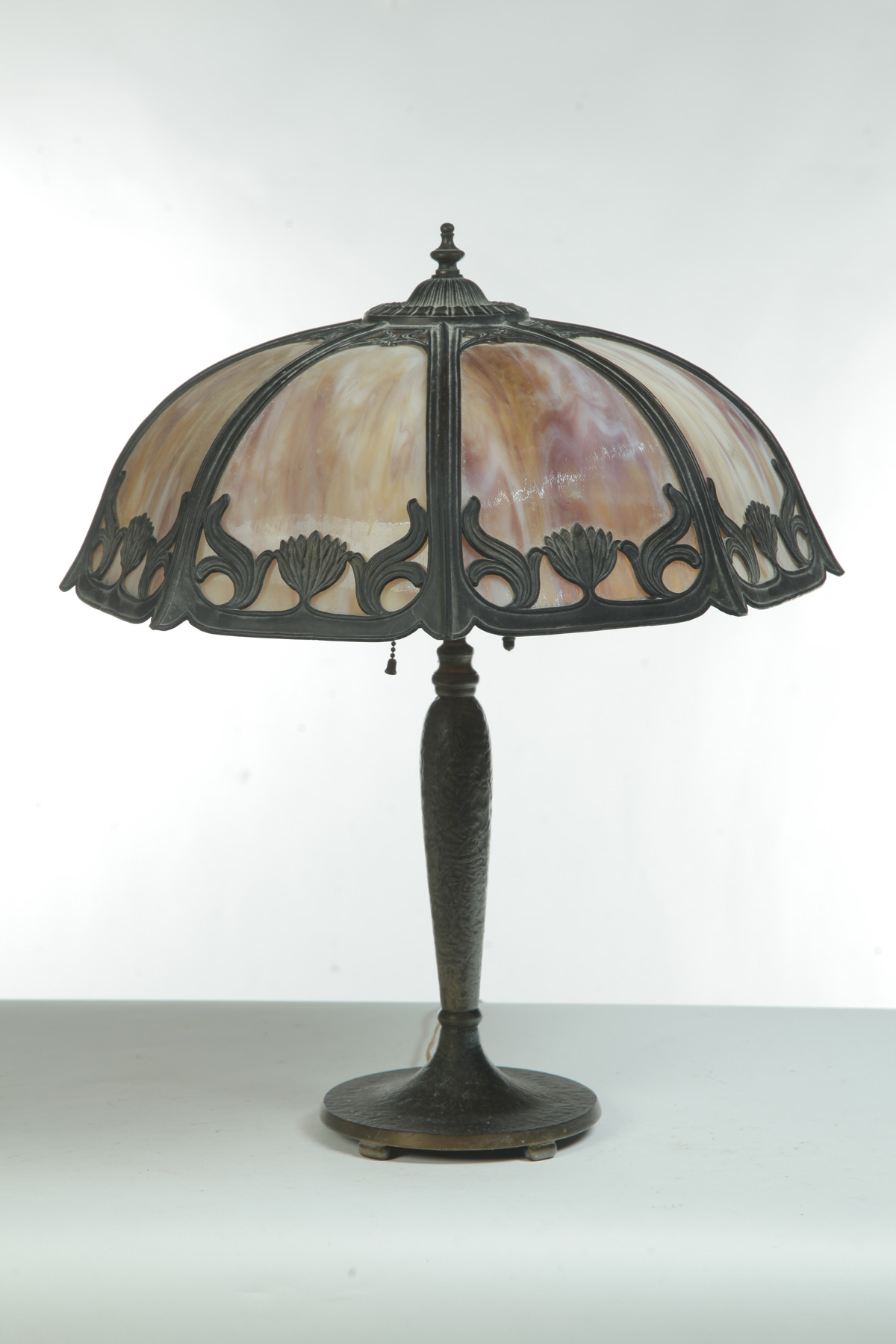 Appraisal: EIGHT-PANELLED SLAG GLASS TABLE LAMP American st half- th century